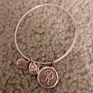 alex and ani letter R silver bracelet 🤍
